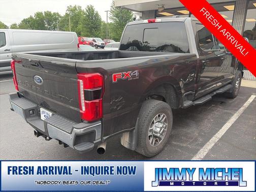 Darkened Bronze Metallic 2024 Ford F-250 Lariat