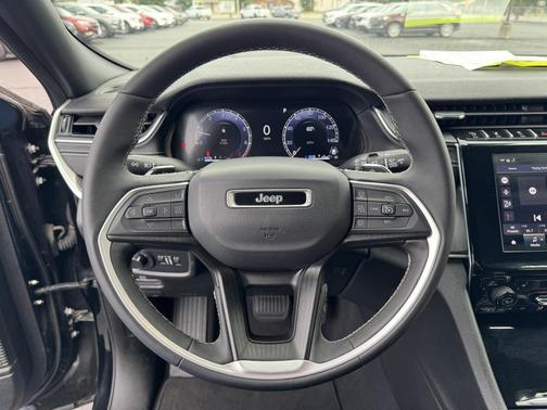 2024 Jeep Grand Cherokee L Altitude