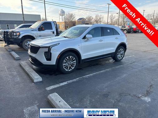 2024 Cadillac XT4 Premium Luxury