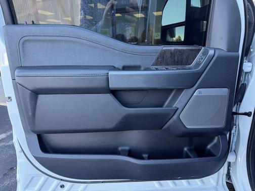 2023 Ford F-350 Lariat