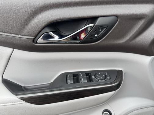 2023 GMC Acadia FWD SLT