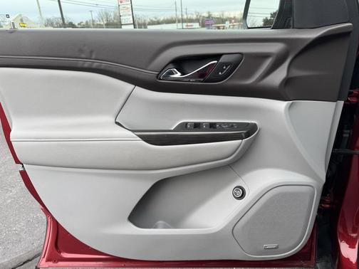 2023 GMC Acadia FWD SLT