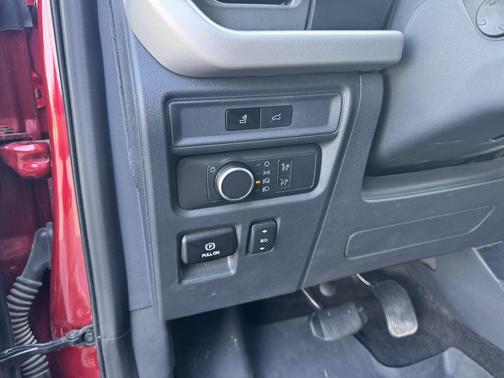 2022 Ford Expedition Max XLT