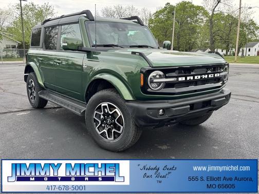 2025 Ford Bronco Outer Banks