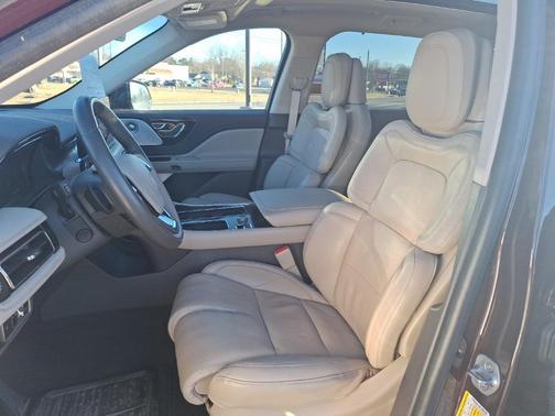 2023 Lincoln Aviator Reserve AWD