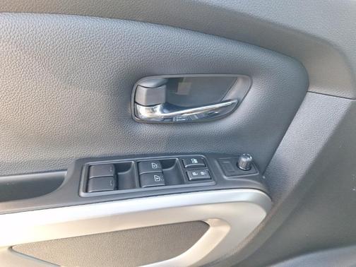 2024 Nissan Titan XD SV