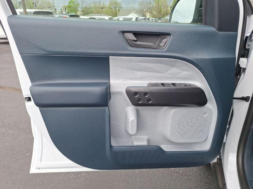 Oxford White 2026 Ford Maverick XLT