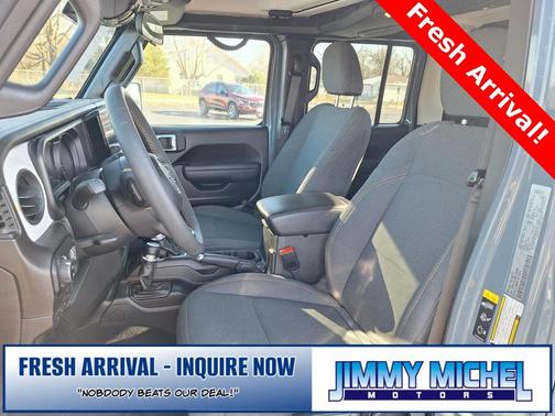 2024 Jeep Gladiator Sport S