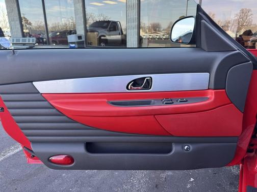 2002 Ford Thunderbird Base