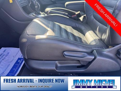 Candy White 2013 Volkswagen Beetle 2.0T Turbo