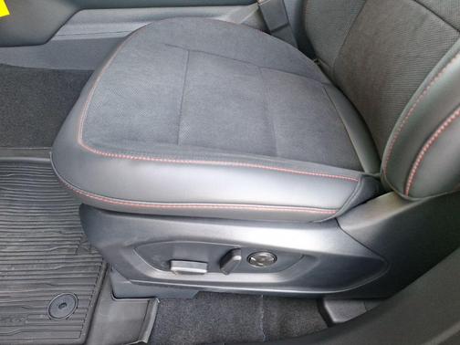 Black Metallic 2026 Ford Explorer ST