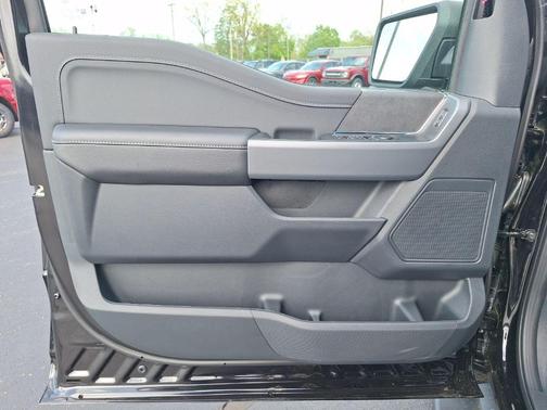 Black Metallic 2026 Ford F-150 XLT