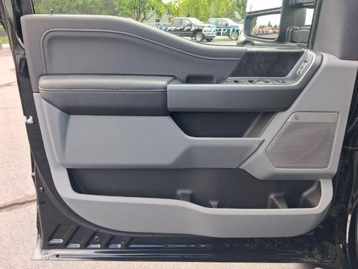 Agate Black Metallic 2026 Ford F-350 XLT