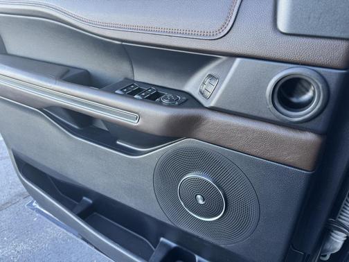 2021 Ford Expedition King Ranch