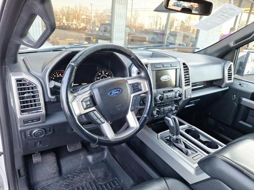 2017 Ford F-150 Platinum