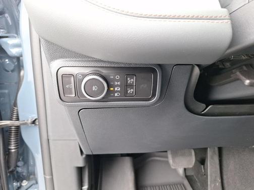 2026 Ford Explorer Active (200A)