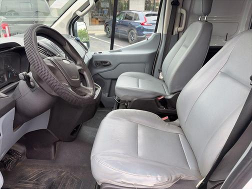 Oxford White 2019 Ford Transit-150 Base