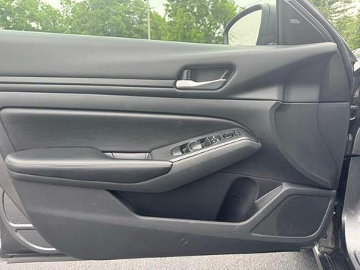 Gun Metallic 2024 Nissan Altima 2.5 SV