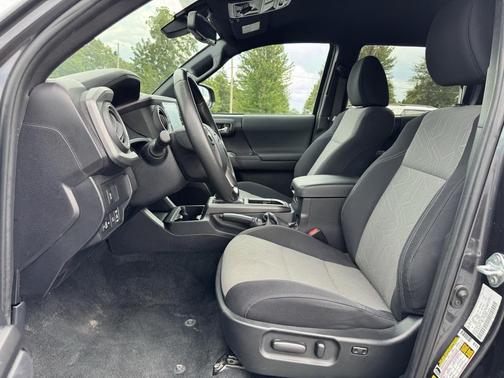 2023 Toyota Tacoma TRD Off-Road