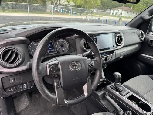 2023 Toyota Tacoma TRD Off-Road