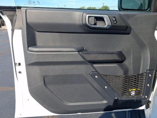 Oxford White 2026 Ford Bronco Big Bend