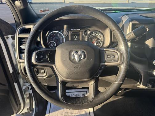 2024 RAM 3500 Tradesman Crew Cab 4x4 8' Box