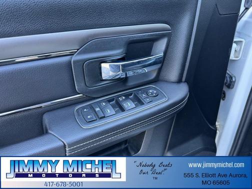 2018 RAM 1500 Night Crew Cab 4x4 5'7' Box