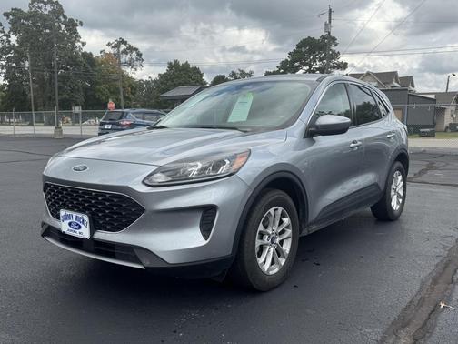 2021 Ford Escape SE