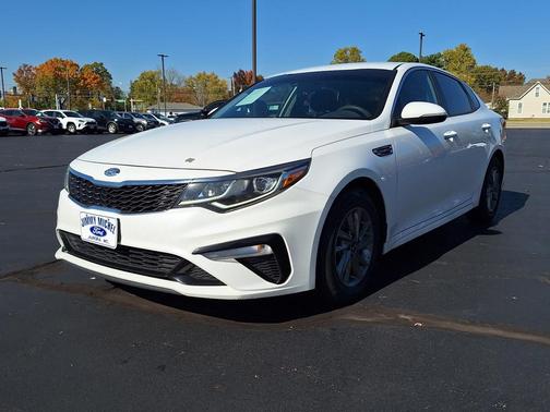 2019 Kia Optima LX