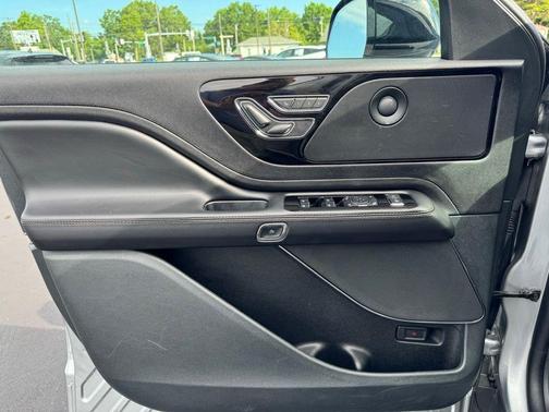 2023 Lincoln Aviator Reserve AWD