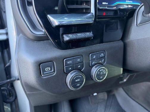 Sterling Gray Metallic 2025 Chevrolet Silverado 3500 High Country