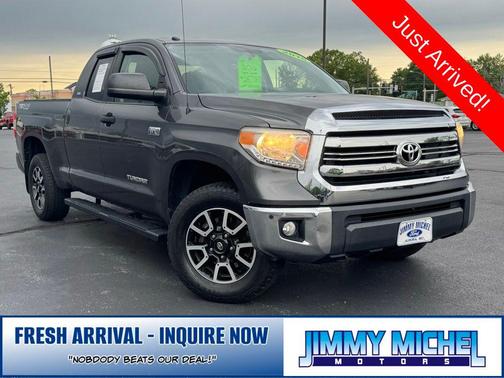 Magnetic Gray Metallic 2016 Toyota Tundra SR5