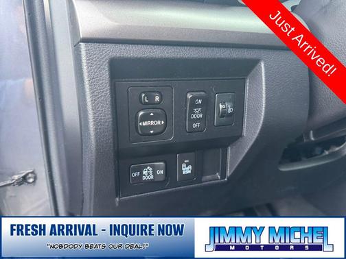 Magnetic Gray Metallic 2016 Toyota Tundra SR5