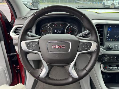 2023 GMC Acadia FWD SLT