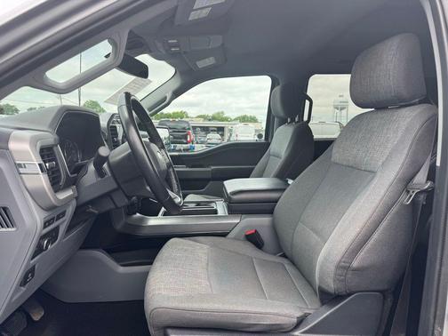 Iconic Silver Metallic 2022 Ford F-150 XLT
