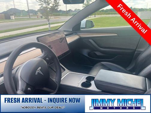 Pearl White Multi-Coat 2021 Tesla Model 3 Standard Range Plus