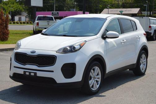 Clear White 2019 Kia Sportage LX