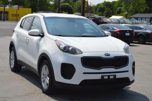Clear White 2019 Kia Sportage LX