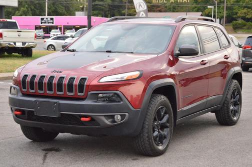 2016 Jeep Cherokee Sport