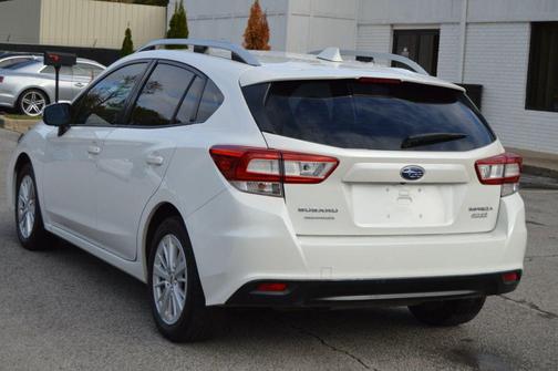 2017 Subaru Impreza 2.0i Premium