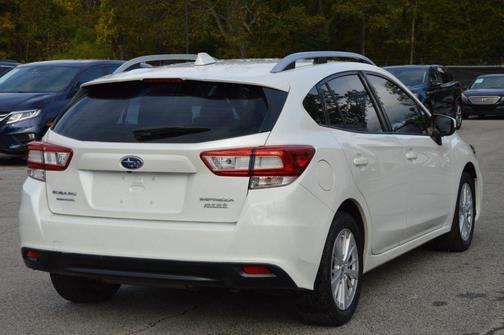 2017 Subaru Impreza 2.0i Premium