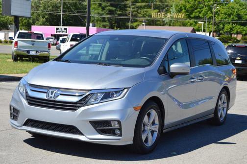 Lunar Silver Metallic 2020 Honda Odyssey EX-L w/Navigation/RES