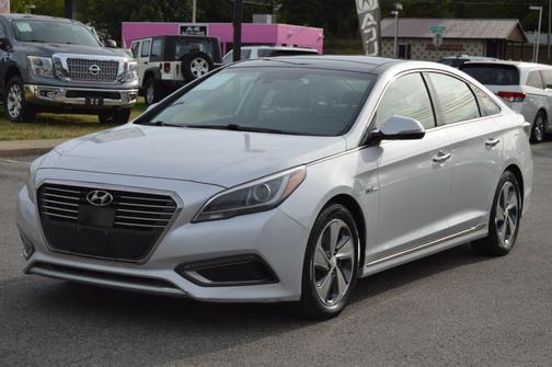 2016 Hyundai SONATA Hybrid Limited