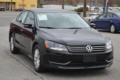 2014 Volkswagen Passat 1.8T S