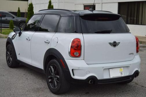 2012 MINI Cooper S Countryman Base