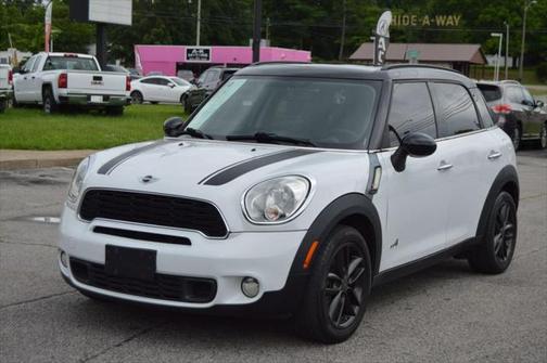 2012 MINI Cooper S Countryman Base