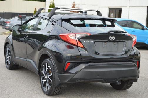 Black Sand Pearl 2018 Toyota C-HR XLE Sport Utility 4D