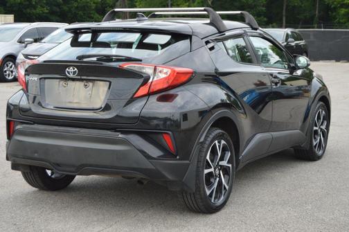 Black Sand Pearl 2018 Toyota C-HR XLE Sport Utility 4D