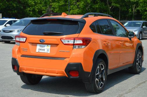 Sunshine Orange 2018 Subaru Crosstrek 2.0i Limited