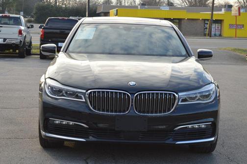 2016 BMW 750 i xDrive